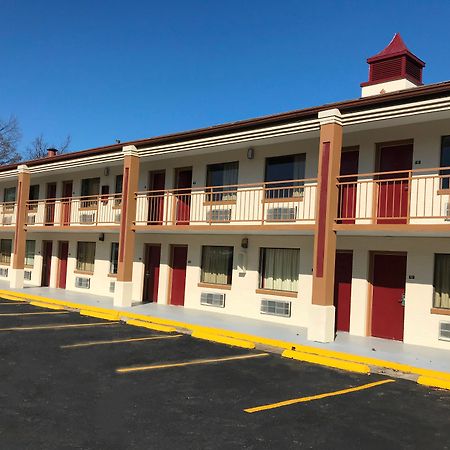 Red Roof Inn Memphis - Graceland Airport Exterior foto